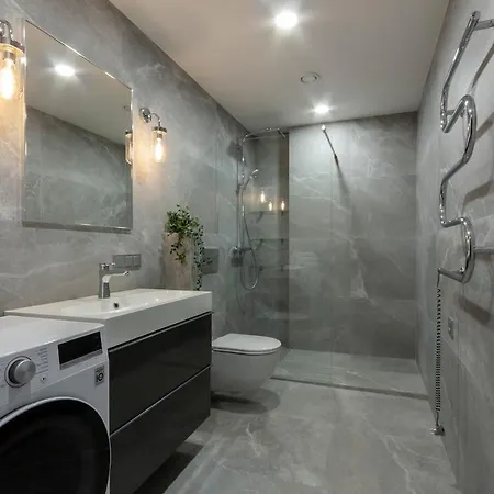 Modern 2 Bdr Next To Outlet By Urban Rent 维尔纽斯