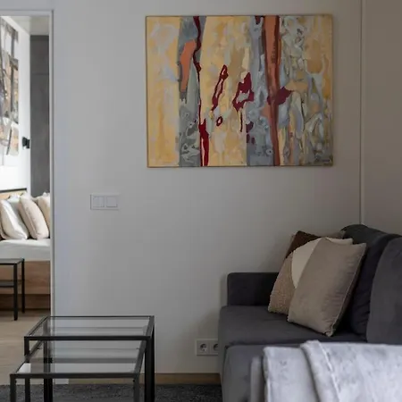 Modern 2 Bdr Next To Outlet By Urban Rent Vilnius