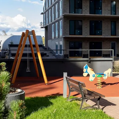 Modern 2 Bdr Next To Outlet By Urban Rent