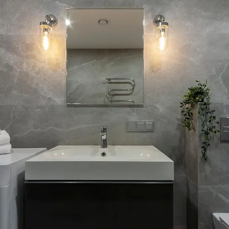 Modern 2 Bdr Next To Outlet By Urban Rent Апартаменты